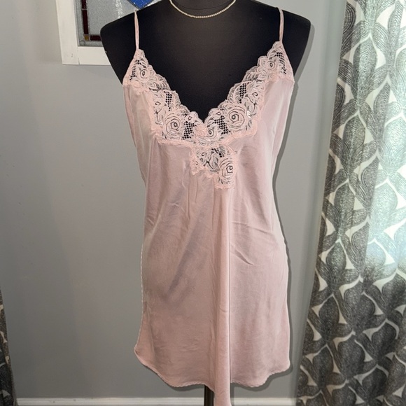 Victoria’s Secret Gold Label & Cashmere Sweater Balletcore Bundle - Picture 5 of 15